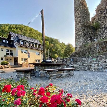 Roosartige Ferien - Ferienwohnung Am Weiherturm Бахарах Экстерьер фото