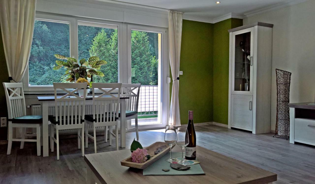 Roosartige Ferien - Ferienwohnung Am Weiherturm Бахарах Экстерьер фото